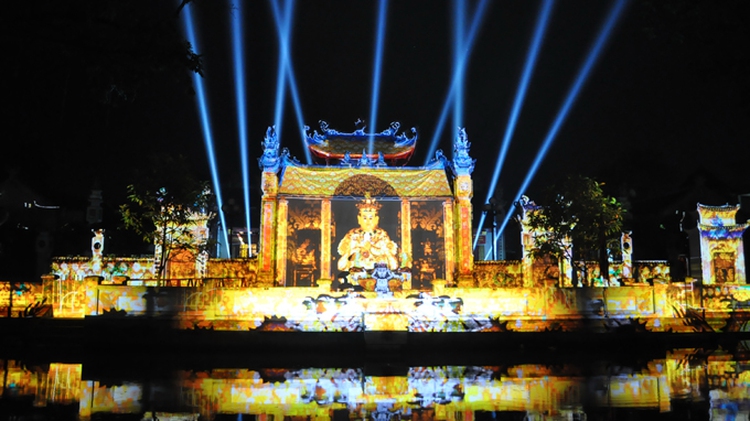 Do modern changes benefit traditional Vietnam festivals?