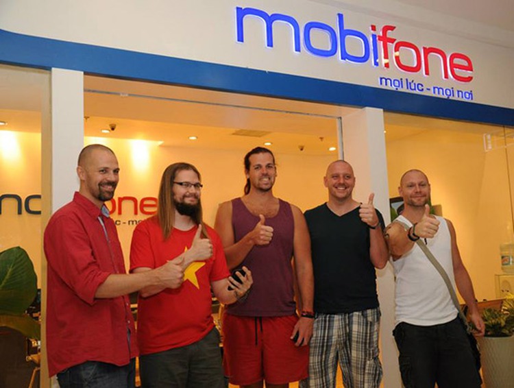 MobiFone to split from VNPT for IPO
