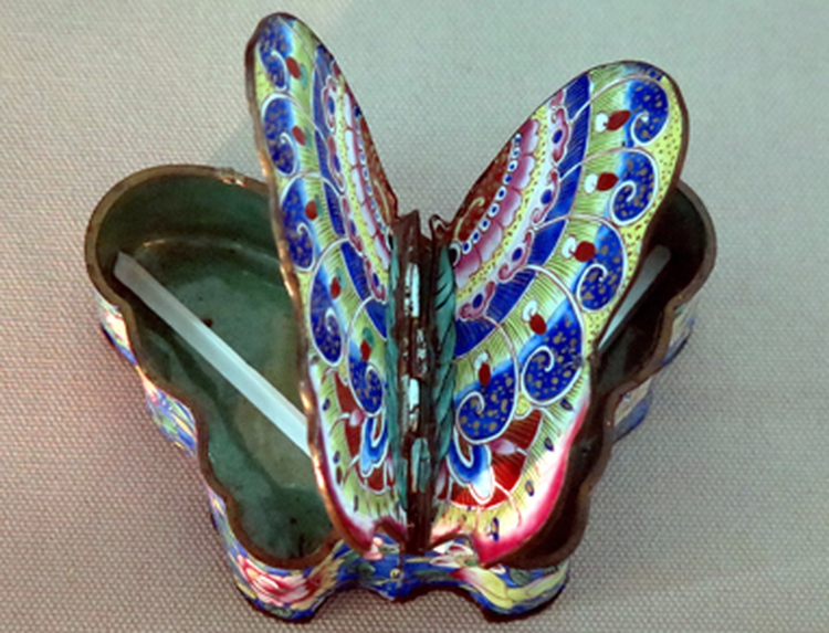 Exhibit on Asian enamel brass antiques running in southern hub