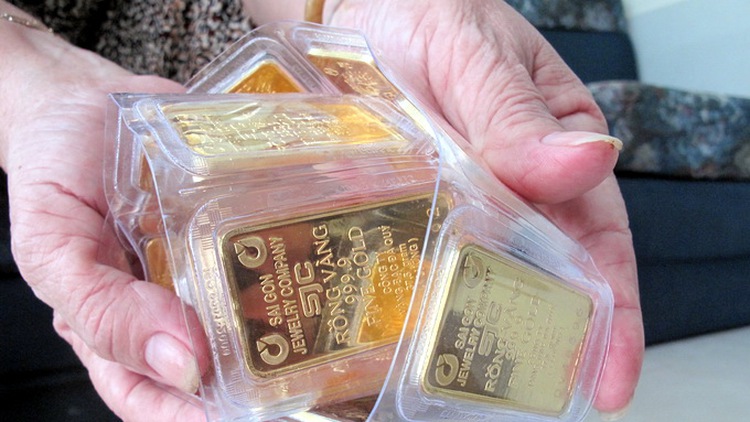 Vietnam cbank vows to intervene in gold market to maintain stability