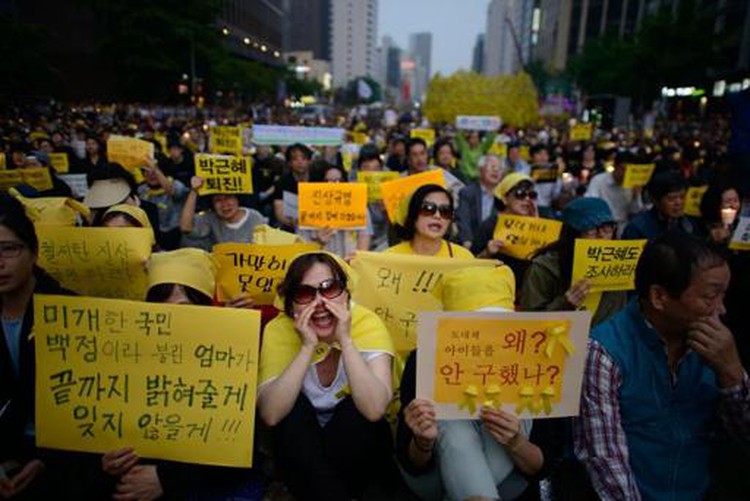 Daughter of Korean ferry tycoon detained in France