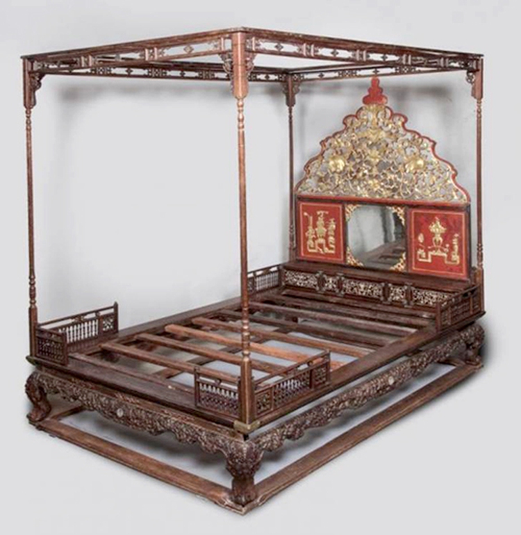 Vietnam makes efforts to bring home royal treasures (photos)