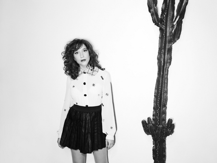 French pop singer to perform in Vietnam’s southern hub in October