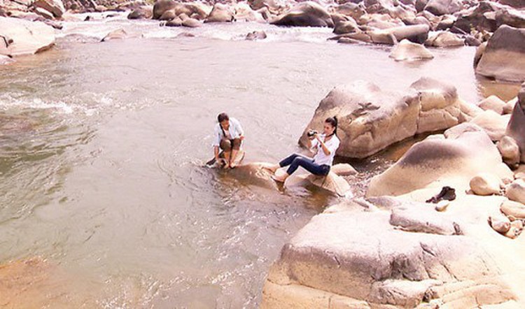 Vietnamese films improve cinematography, storylines