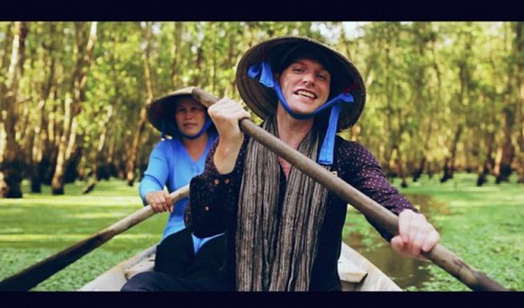 American teacher unveils One Direction cover that highlights Vietnam’s Mekong Delta