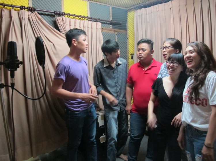 Dubbing films, TV shows to solve voice, sound problems in Vietnam