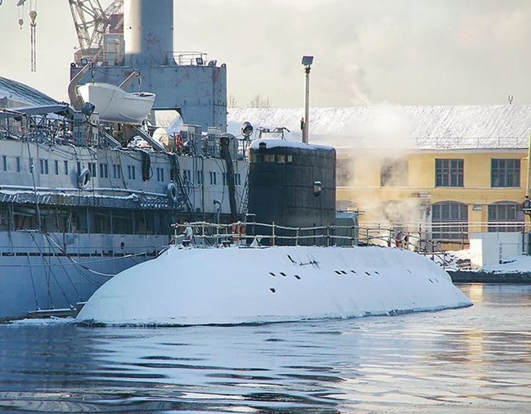 Submarine Hai Phong to dock at Cam Ranh Port on Wednesday
