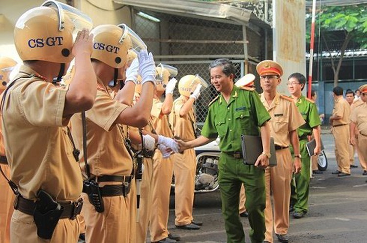 HCMC to deploy all traffic police to streets for Vietnam-Malaysia AFF Cup semi