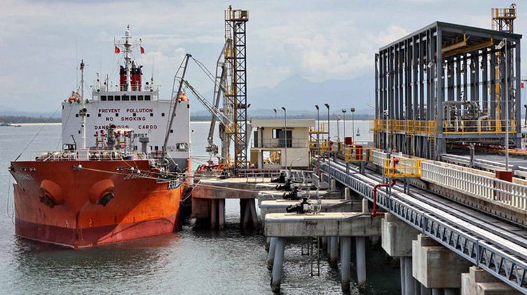 PM gives nod to expansion of Vietnam’s sole operational refinery
