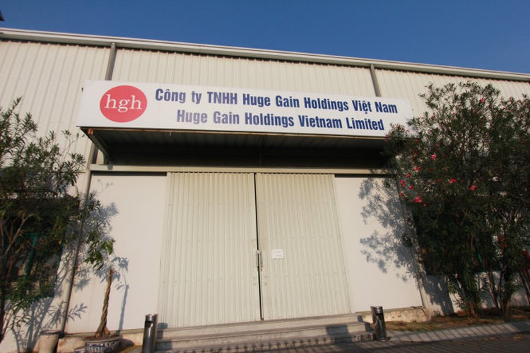 Vietnam police arrest Singaporean general director for making porn discs