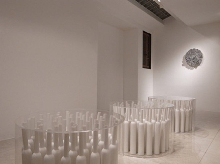 Korean artists display ceramics, installations in Hanoi