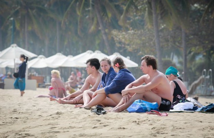 Vietnam’s Khanh Hoa aims to greet 4 million arrivals in 2015