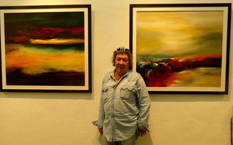 Half-French artist displays paintings on motherland Vietnam