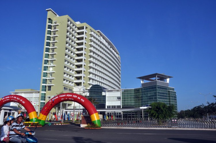 Hospital with free guesthouse for patients’ relatives opens in southern Vietnam