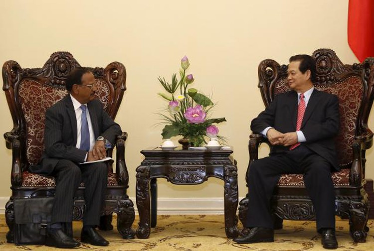 Vietnam, India keen to step up security, defense cooperation