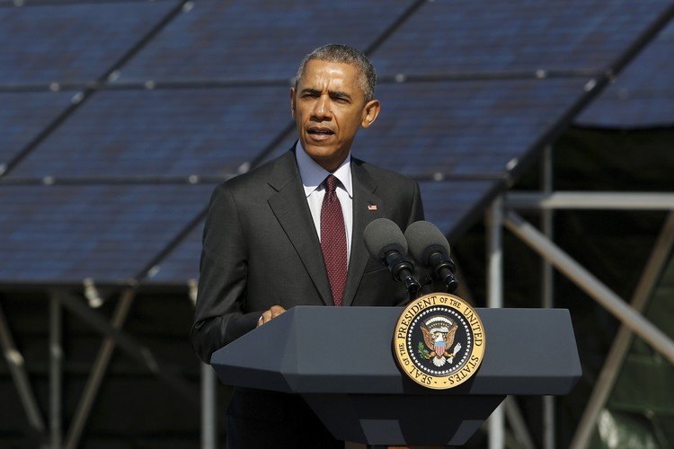 U.S. says Iran sanctions face phase-out, Obama knocks Israel demand