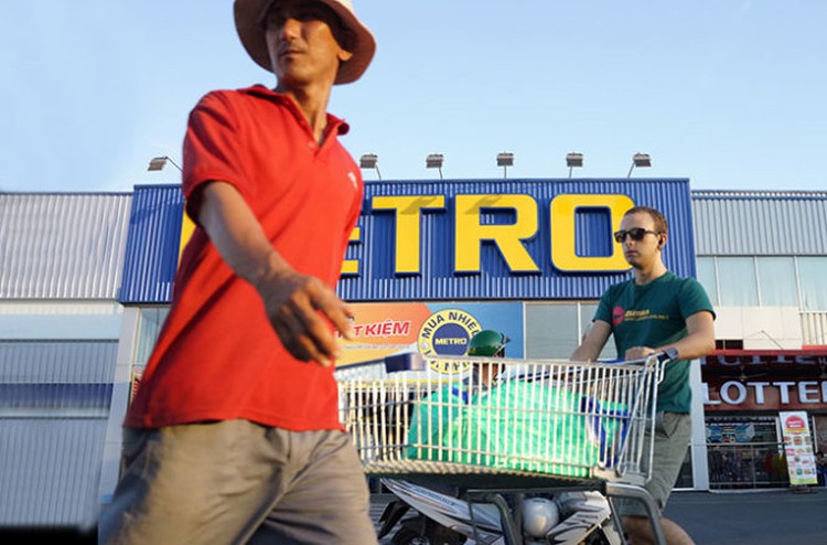 Foreign-invested businesses top all others in 2014 social insurance debt in Vietnam: report