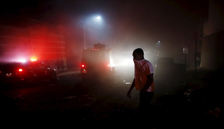 Baltimore erupts in riots after funeral of man who died in police custody