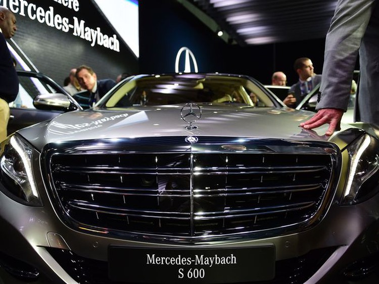 Car buyers in Vietnam continue preferring imported vehicles, especially luxury models