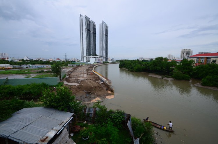 Filling canals to develop projects raises environmental concerns in Ho Chi Minh City