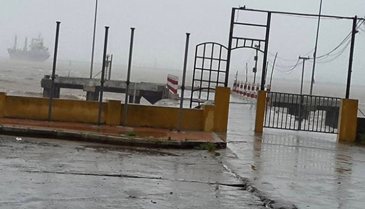 Flash floods kill 9, leave 6 others missing in northern Vietnam