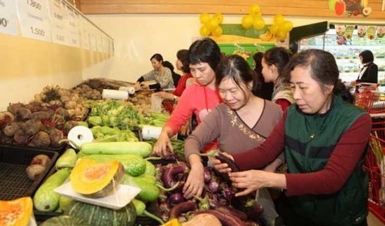 Survey finds less than 20% of Vietnamese satisfied with economy