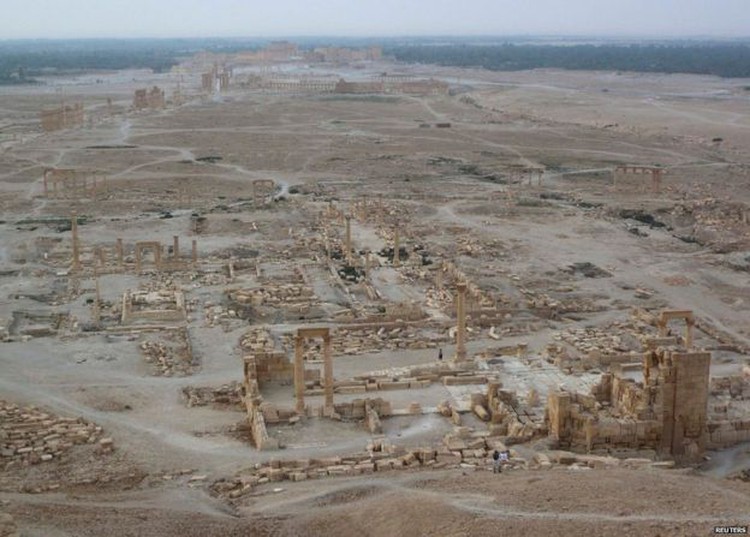 Islamic State blows up tower tombs in Syria's Palmyra: antiquities chief