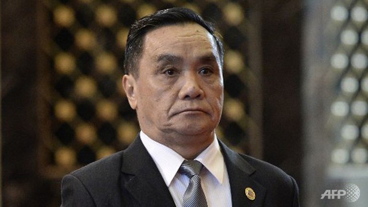Premiers of Vietnam, Laos pledge priority for bilateral rapport development