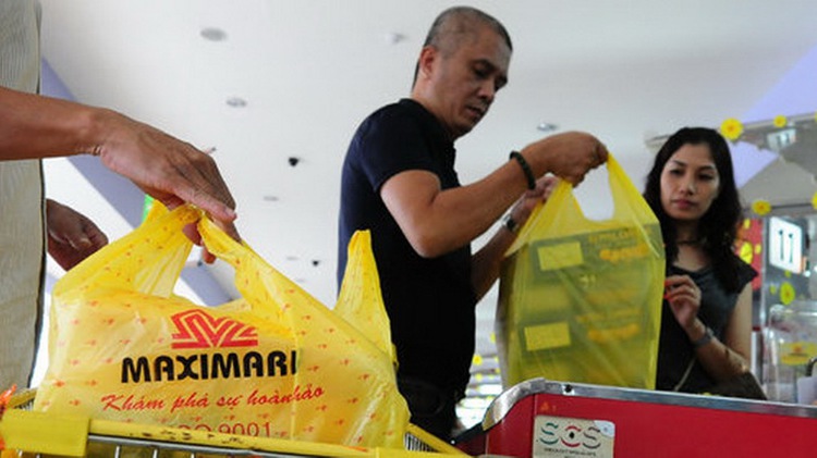 Vietnam’s Vingroup buys Maximark chain in bid to gain retail foothold