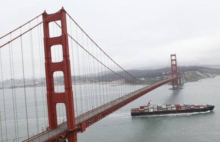 US trade gap narrows sharply in September