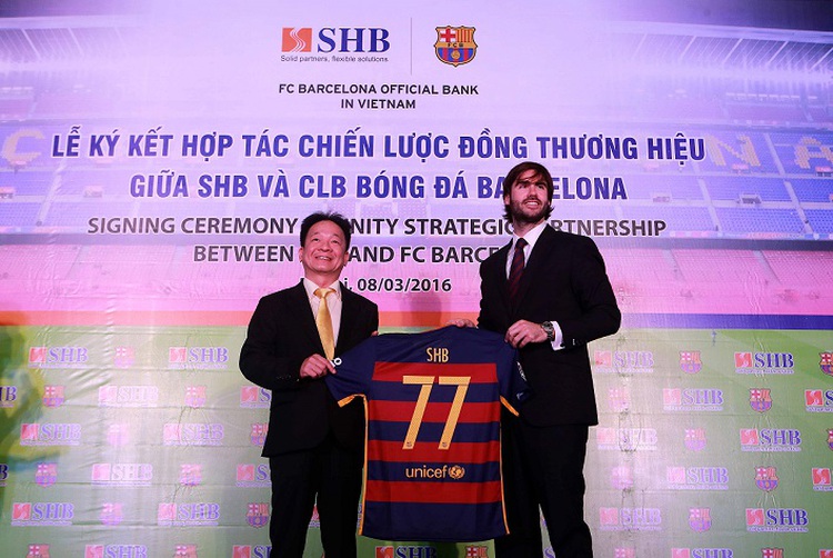 Barcelona ink deal with Vietnamese bank to broaden fan base in Indochina