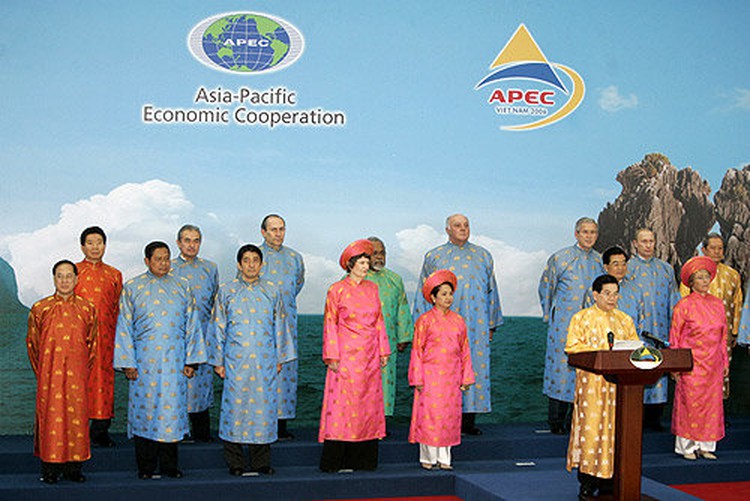 Vietnam organizes contest to select logo for APEC 2017