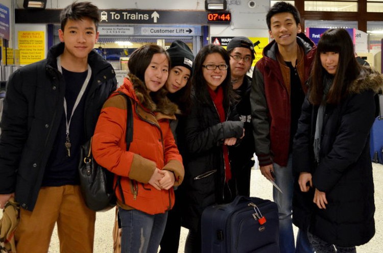 Overseas Vietnamese student recruited by 6 technological, financial giants