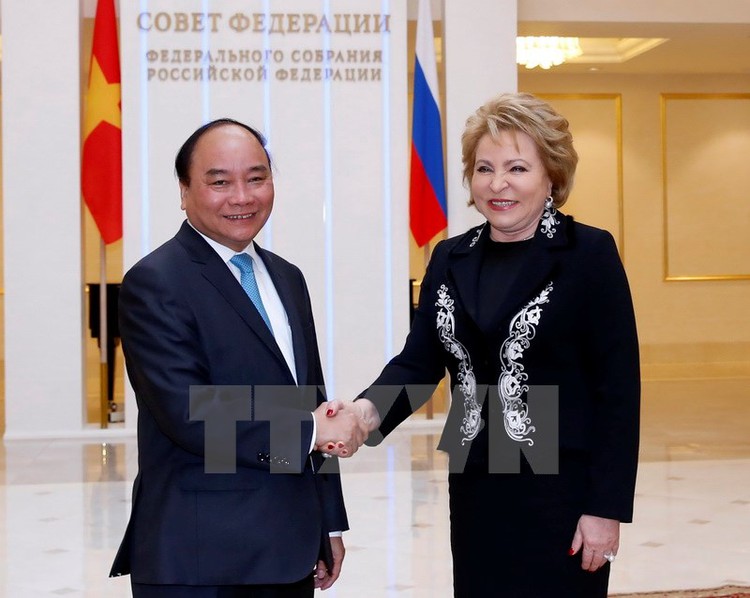 Vietnamese prime minister meets with leaders of Russia’s parliament