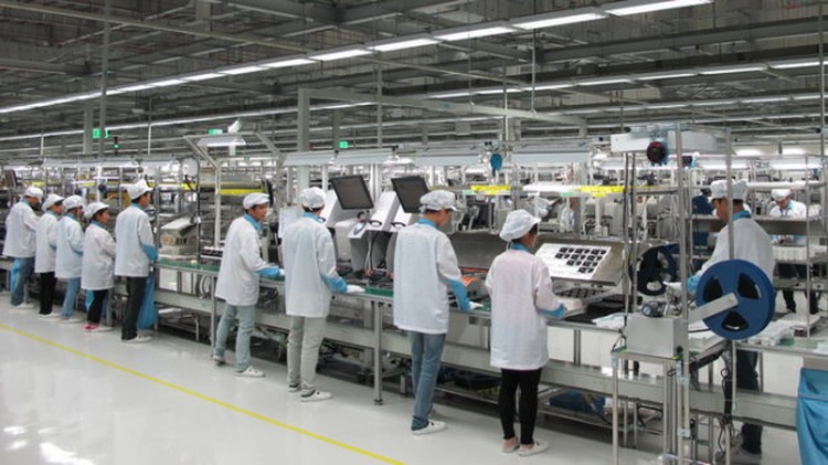 Microsoft to sell mobile business in Vietnam to Foxconn subsidiary