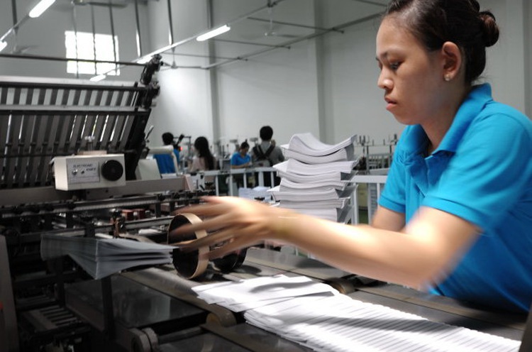 Three Vietnamese firms join Samsung supply chain