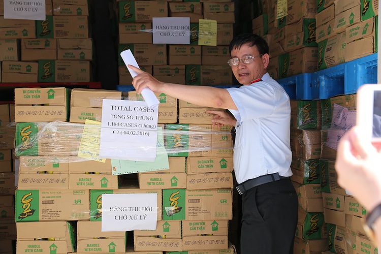 Vietnamese arm of Filipino beverage company fined over $259,000 for lead in drinks