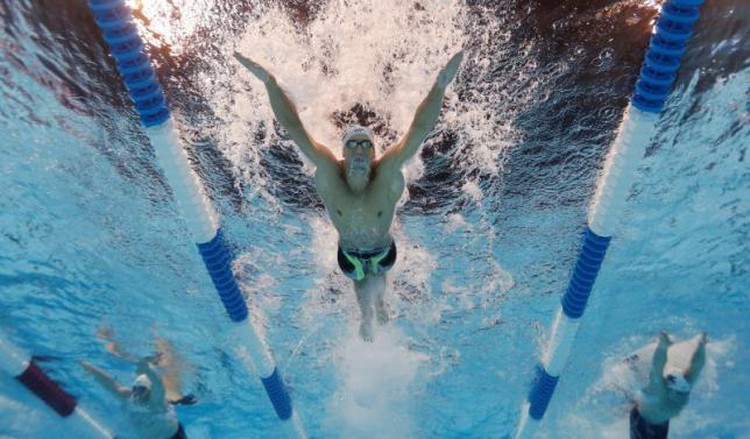 Phelps qualifies for fifth consecutive Olympics