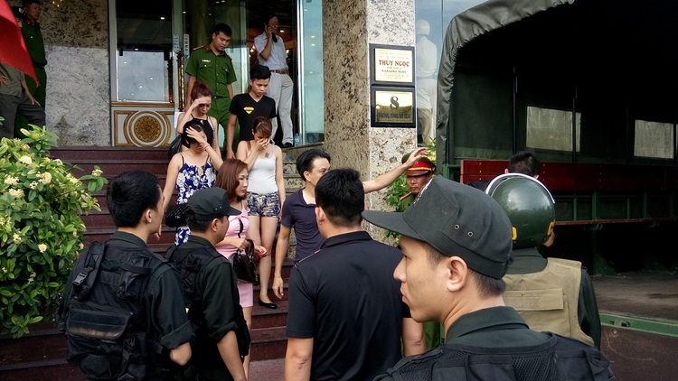 Over 300 detained during police raid on northern Vietnam karaoke bar