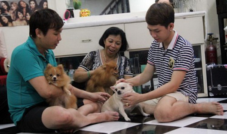 Vietnamese parents support LGBT children’s quest for equal rights