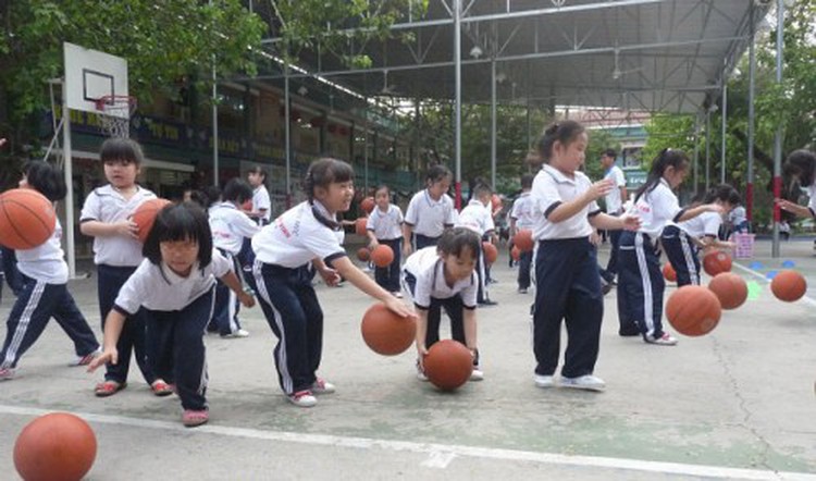 Ho Chi Minh City bans homework to primary students