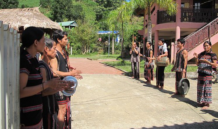 ADB-funded community tourism village offers Vietnamese ethnic life experience