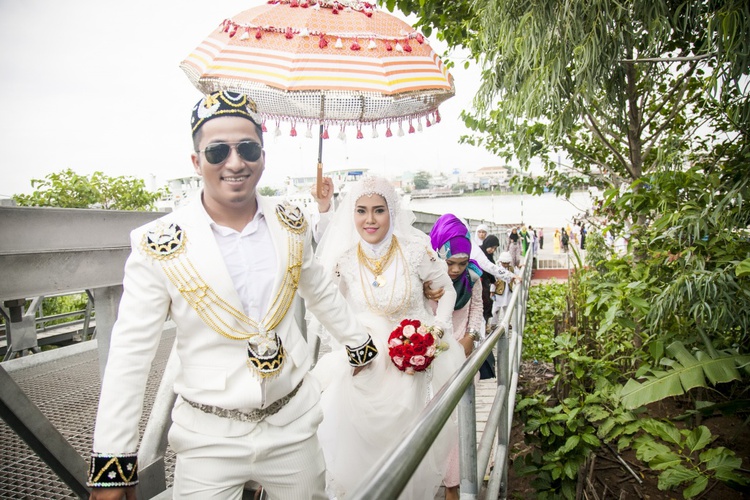 Colorful wedding of Cham people in Vietnam