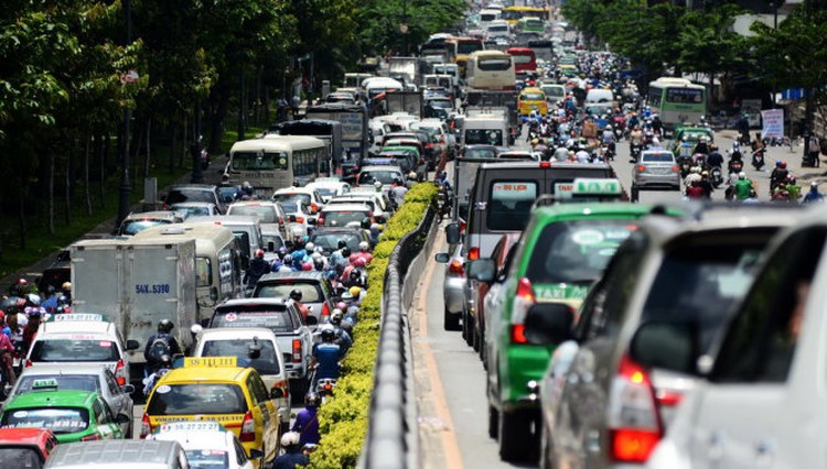 Cable car proposed for passengers to reach Tan Son Nhat airport
