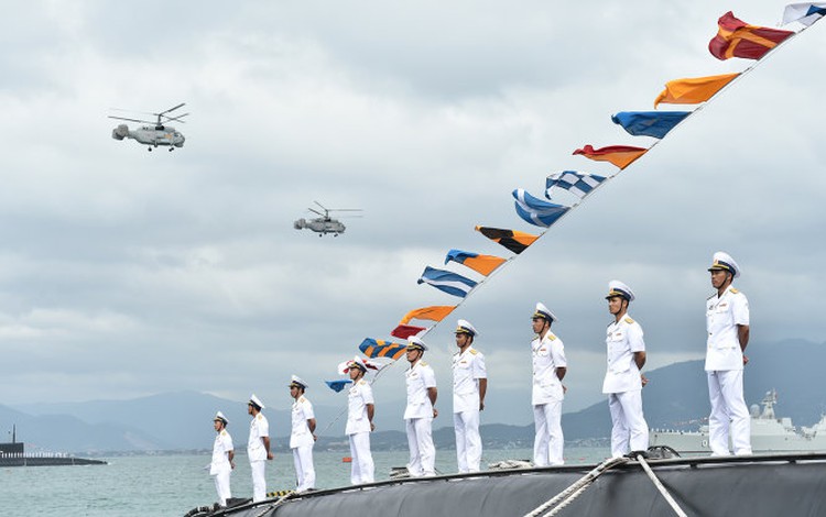 Vietnam completes commission of six Kilo-class submarines