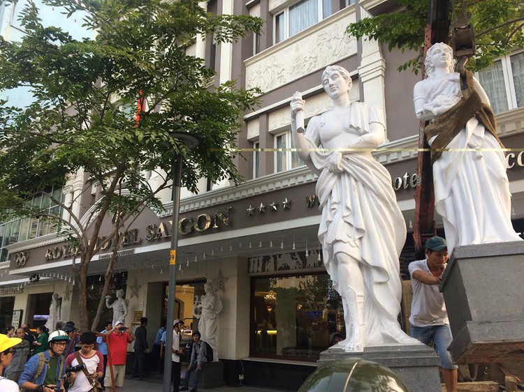Saigon’s District 1 continues ‘sidewalk clearing’ campaign with firm measures