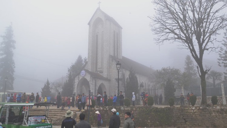 Northern Vietnam braces for coldest night of year so far