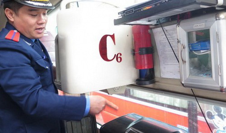 Modified sleeper buses present increased fire hazard in Vietnam