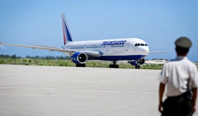 Overcrowding persists at Cam Ranh airport despite new terminal