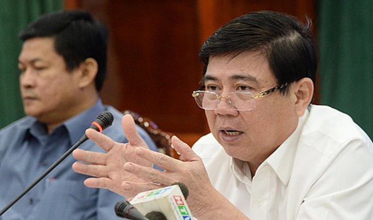 Ho Chi Minh City will persist in sidewalk clearance: chairman